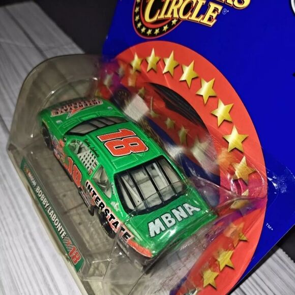 Winners Circle NASCAR Bobby Labonte #18 Diecast Car 1/43 Scale Vintage 2000 - Picture 5 of 7